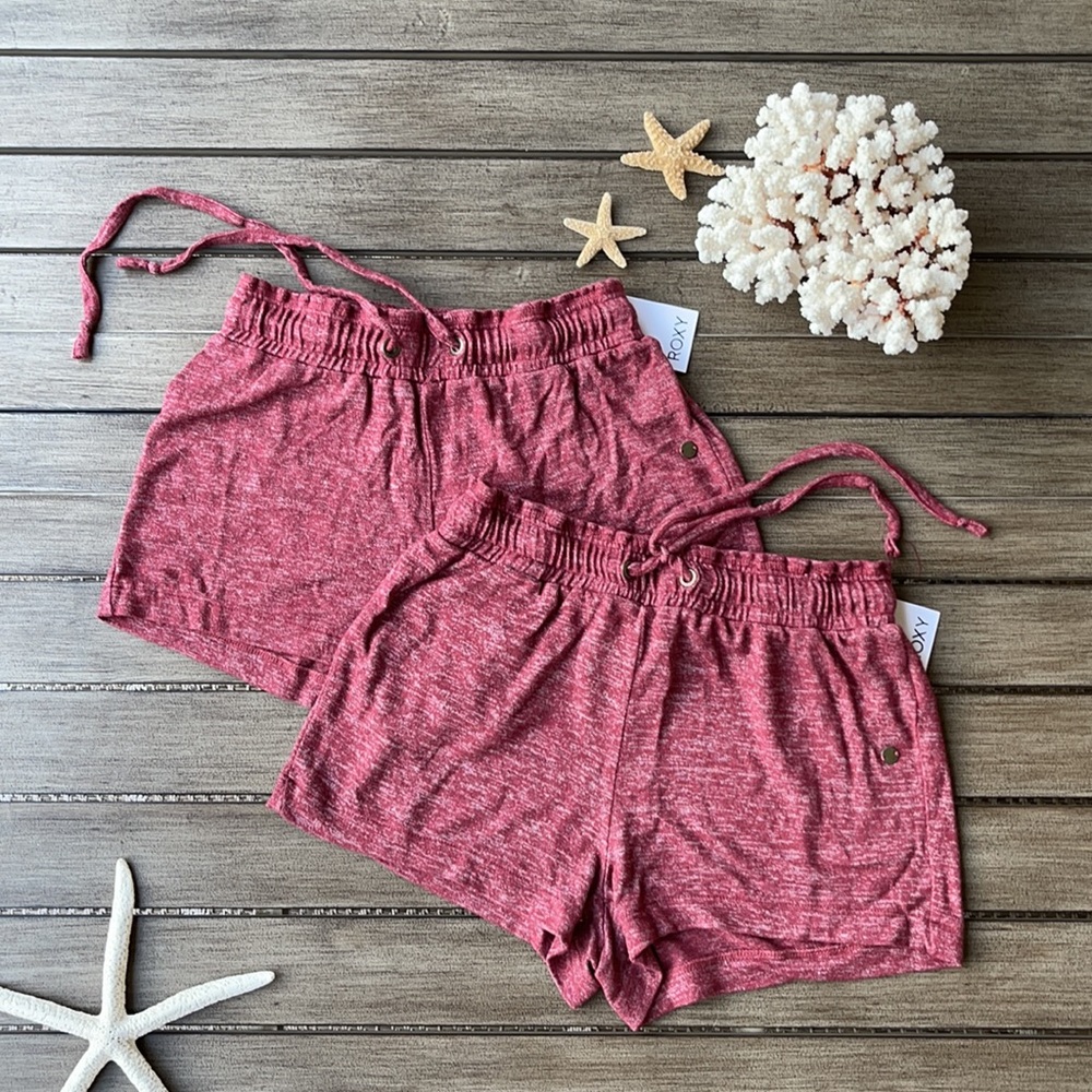 🔆FREE….ROXY- COMFY SHORTS with bundle - Picture 1 of 5